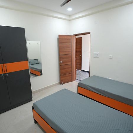 Olive-2 Coliving Pg Vandrehjem Hyderabad Eksteriør billede